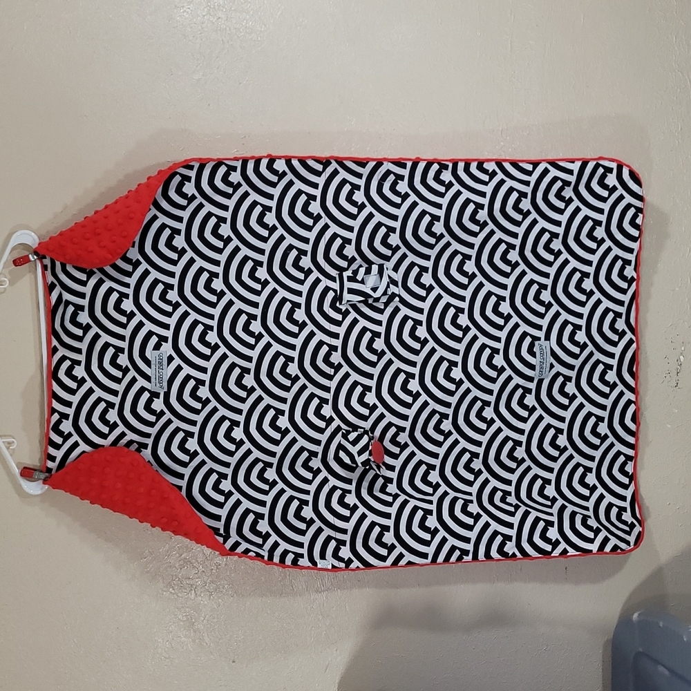 Carseat Canopy car set cover red black and white